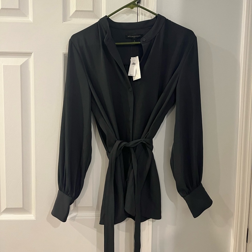 Banana Republic Black Tie-Waist Blouse
